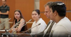 Screenshot: RegioTV-Beitrag "OB Matthias Knecht im Gespräch mit Jugendliche"